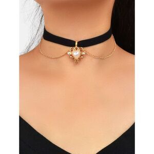 Vintage Victorian style Goth, Gothic Emo Black Velvet Choker w/ Gold Pearl Heart